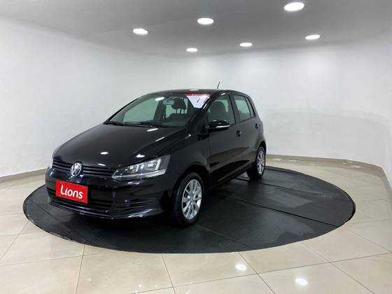 VOLKSWAGEN FOX 1.0 MPI TRENDLINE 12V FLEX 4P MANUAL